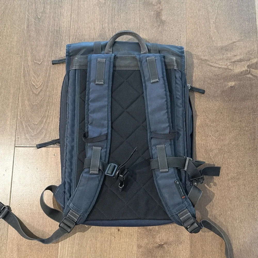 Victorinox travel style